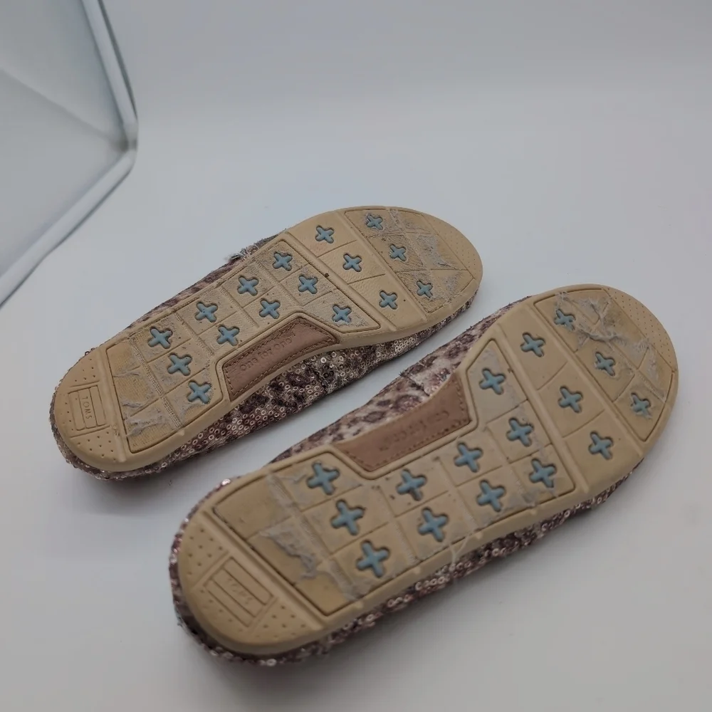 Tom's Sequins Leopard Loafers Sz 8.5